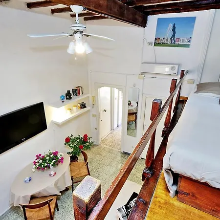 Pretty Flat Trastevere Daire Roma