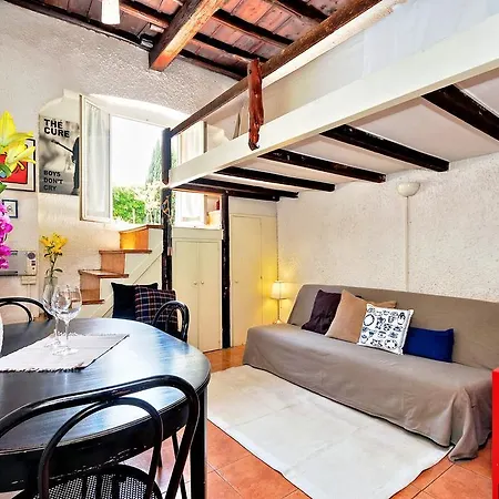 Daire Pretty Flat Trastevere Roma